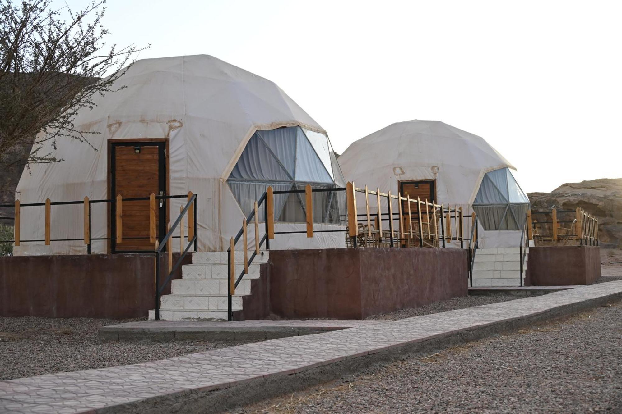 Bilal Luxury Camp Hotel Вади Рум Екстериор снимка